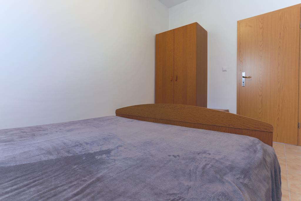 Apartment Ema Подстрана Номер фото
